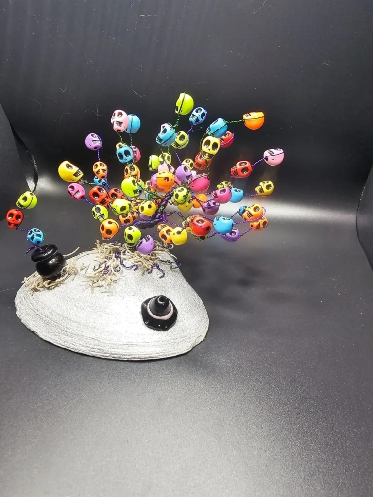 Twysted Trees and Beads